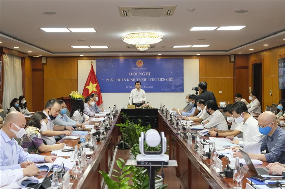 Bộ trưởng Nguyễn Hồng Diên chủ trì Hội nghị phát triển kinh tế khu vực biên giới